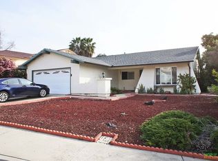 10116 Tres Lagos Ct, Spring Valley, CA 91977