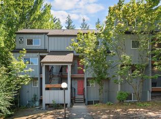 4 Touchstone Ter UNIT 99, Lake Oswego, OR 97035