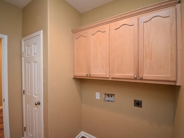 130 Sherwood Dr #B — Photo 6