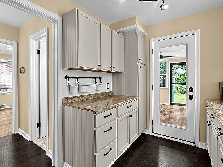 724 N Mildred St — Photo 21