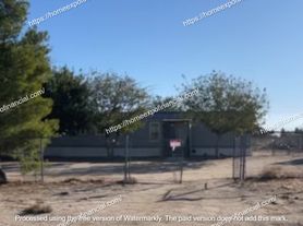 13393 Pierce Ln, Phelan, CA