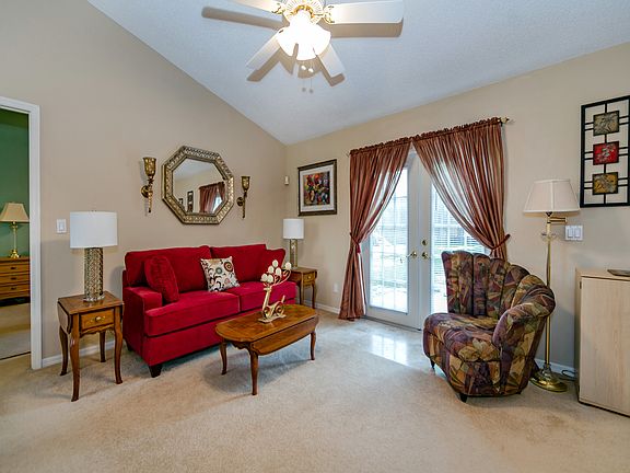 5th image of 1565 Country Ct