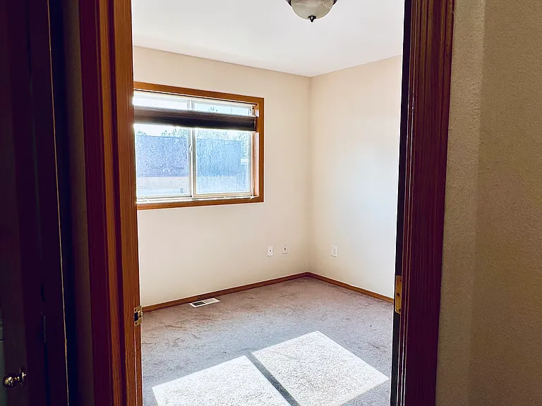 12454 Silver Fox Ln — Photo 15