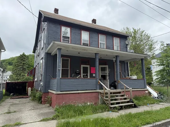 717-719 Messenger St, Johnstown, PA 15902