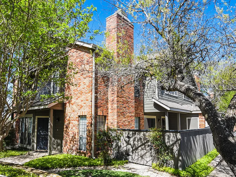 9 Chapel Hill Cir — Photo 41