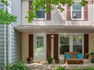 11034 Granby Ct, Reston, VA 20191