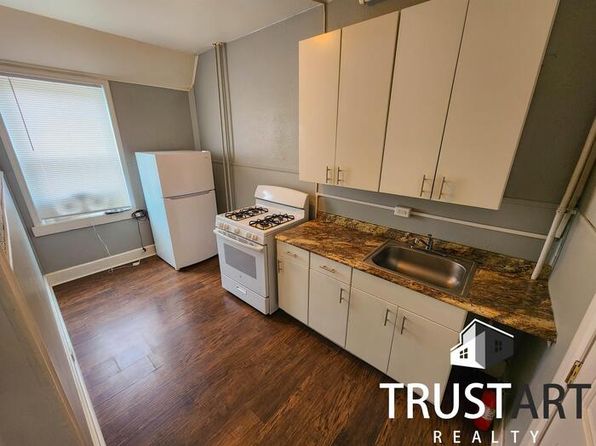 1347 Sellers St #2F