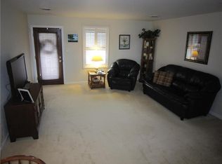 172 Brownfield Ln, Uniontown, PA 15401