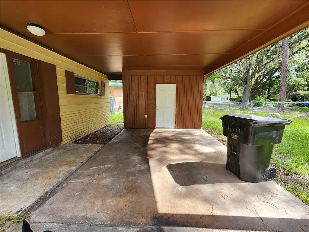 3 bed, 2.5 bath, 1576 sqft, $1,600 — Photo 4
