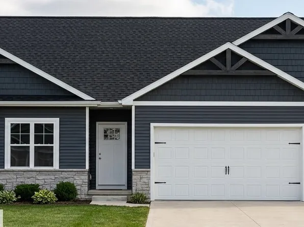 8310 Xavier Dr, Neenah, WI 54952