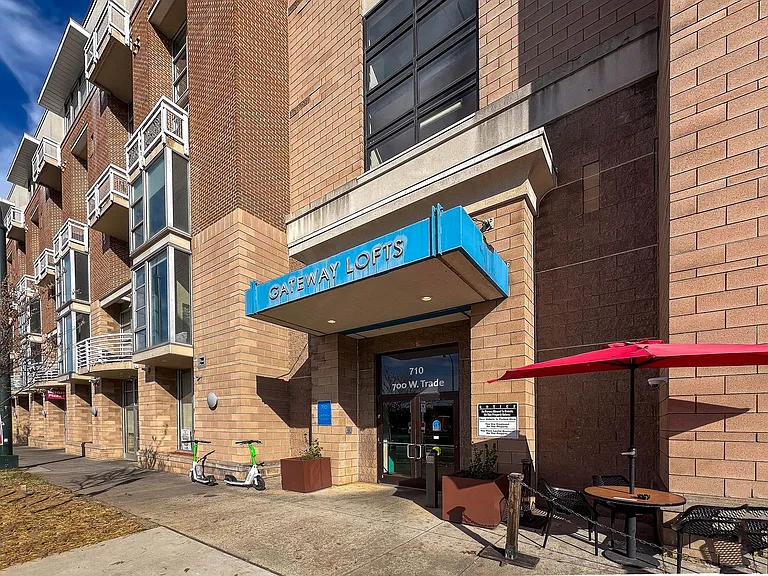 710 W Trade St #312 — Photo 37