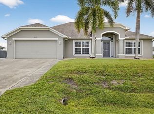 2631 NW 25th Pl, Cape Coral, FL 33993