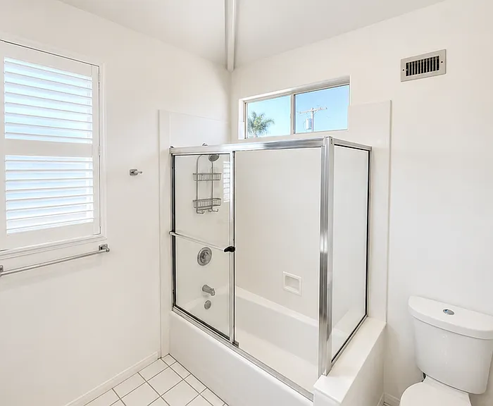 1045 Beryl St — Photo 13