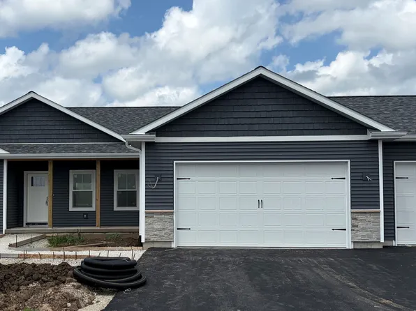 525 W Dimon St, Rochelle, IL 61068