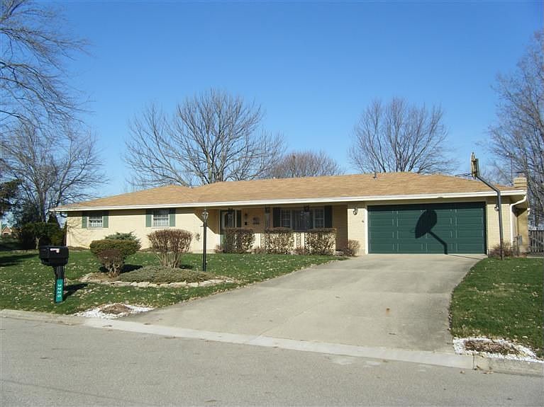 1st image of 3220 Felton Dr