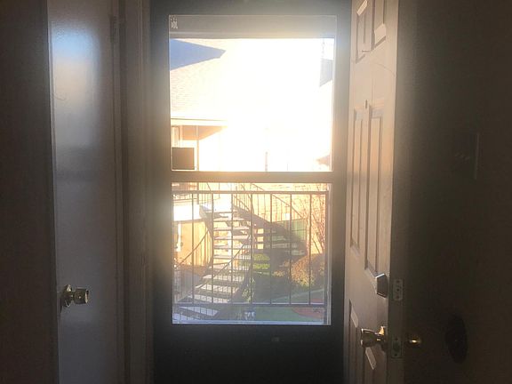 4th image of 400 S Town Dr #608