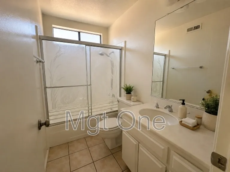 7575 Skyview Rd — Photo 17