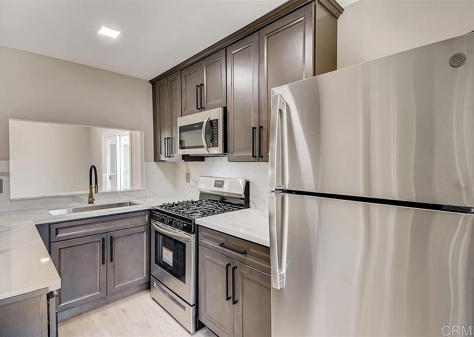 1st image of 724 G St Unit B