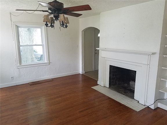 5th image of 1717 Drexel Dr