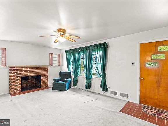 5th image of 2312 Church Rd