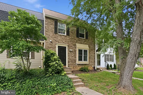 9018 Jersey Dr Photo 1