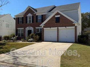 4 Bay Hill Dr, Simpsonville, SC 29681