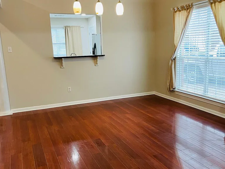 9352 Club Walk Ct — Photo 13