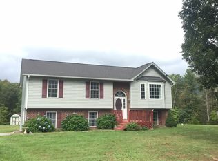 9857 Upper Craigs Creek Rd, Catawba, VA 24070