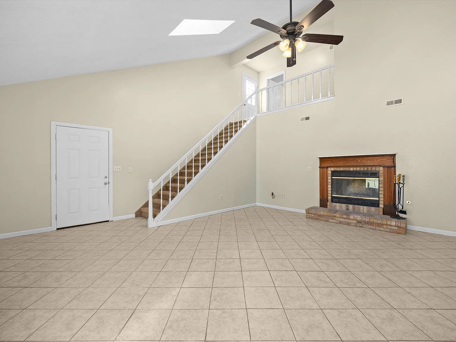 2 bed, $1,395 — Photo 4
