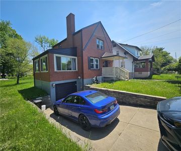 4051 Greensburg Pike, Pittsburgh, PA, 15221