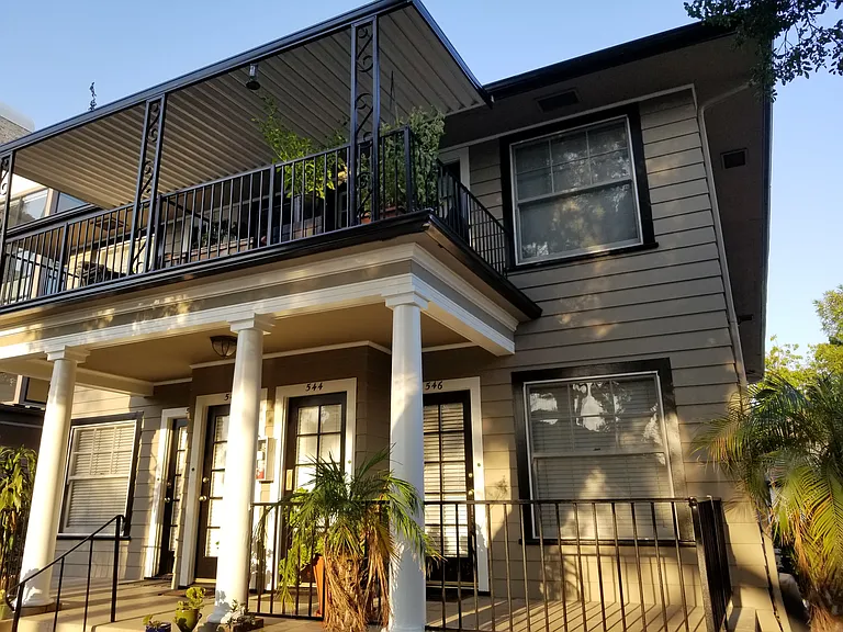 542 S El Molino Ave — Photo 7