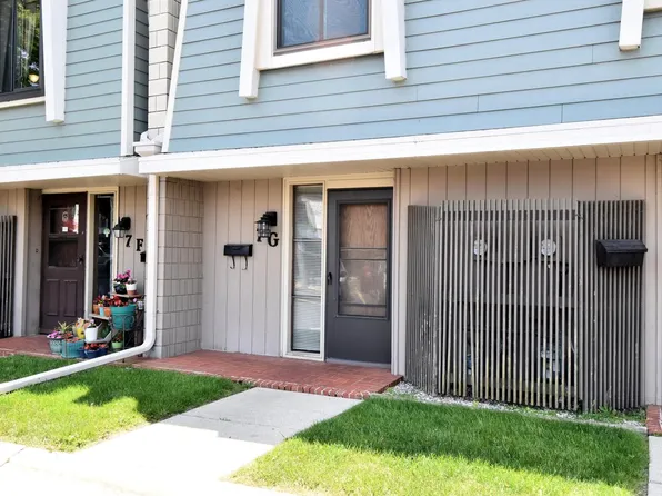 3333 5th AVENUE #7G, South Milwaukee, WI 53172
