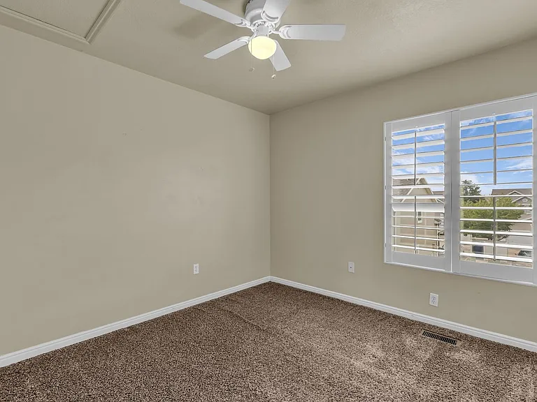 6169 S 1375 E — Photo 15