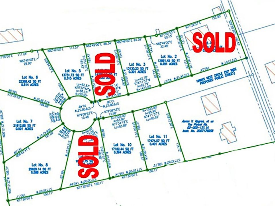 1st image of 2 Hawks Nest Cir