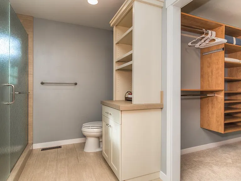 Upstairs bathroom