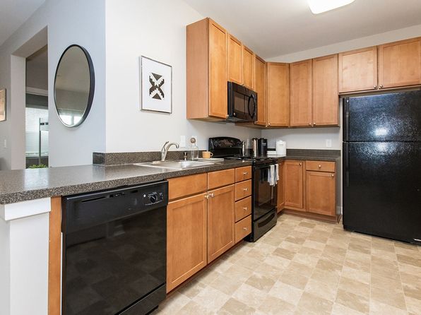 9755 Mill Centre Dr #368