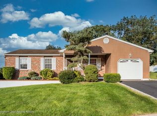 35 Virginia Dr, Howell, NJ 07731