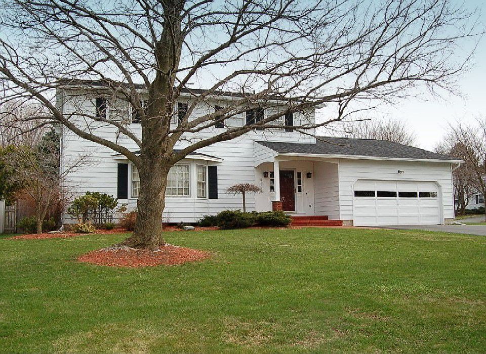 1st image of 8175 Pembroke Dr