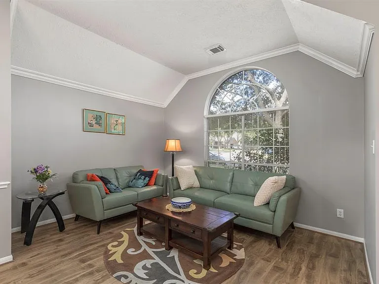 3827 Shady Breeze Dr — Photo 27