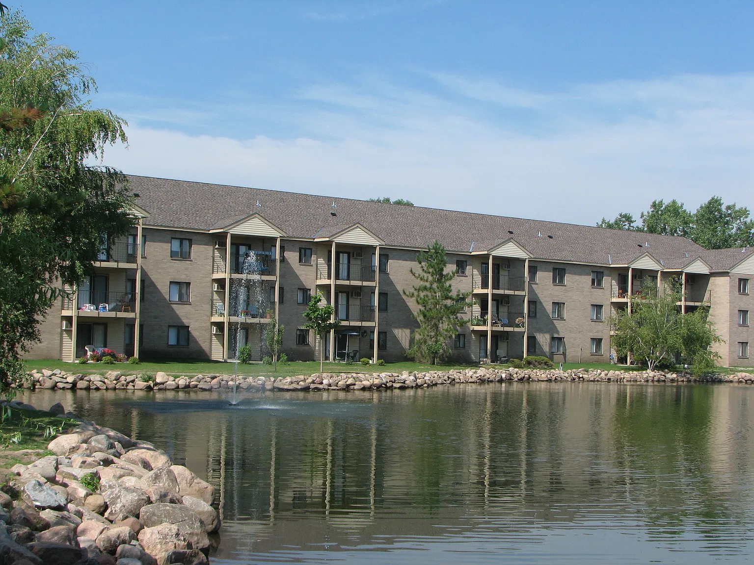 Springbrook Apartments — Photo 2