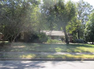 4381 Charleswood Ave, Memphis, TN 38117