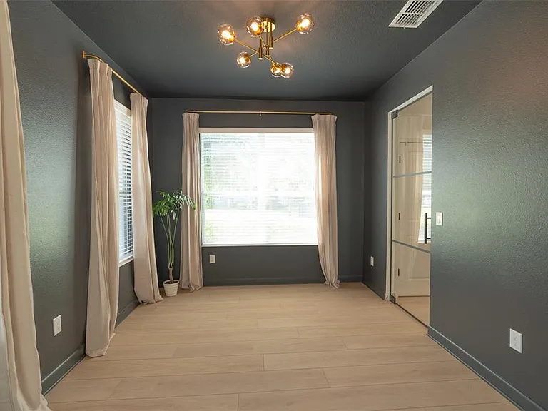 11880 Sonnet Ave — Photo 11