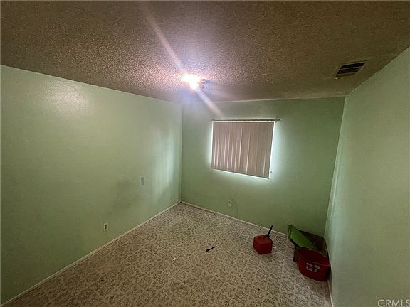 5th image of 219 N Dillon Ave