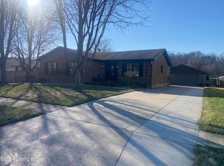 3708 Alameter Dr, Louisville, KY