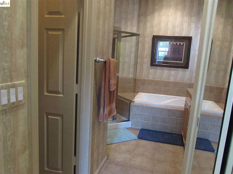 5409 Ardara Way — Photo 9