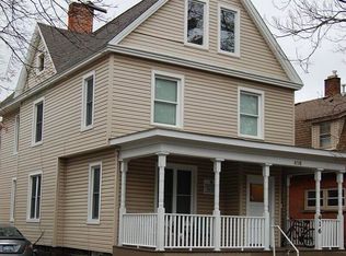 416 Hamilton Pl, Ann Arbor, MI 48104