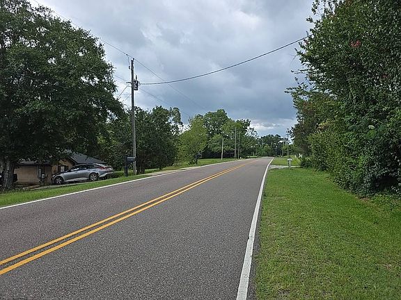 5th image of 626 Durden Rd