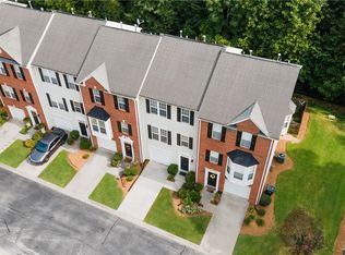 53 Heritage Oak Way, Simpsonville, SC 29681