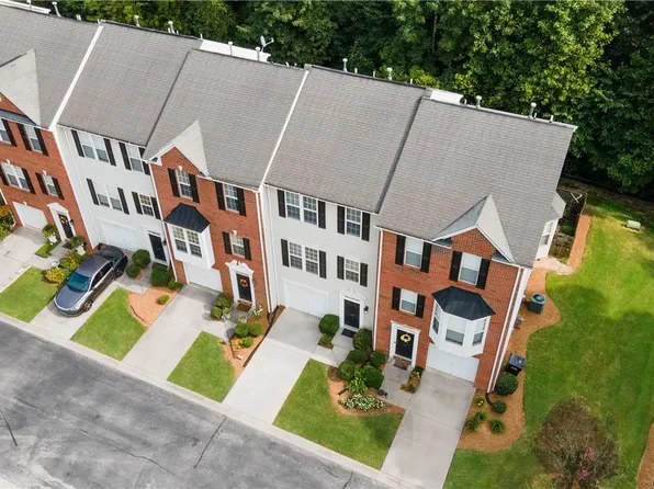 53 Heritage Oak Way, Simpsonville, SC 29681