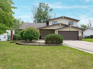 32000 Cannon Rd, Solon, OH 44139